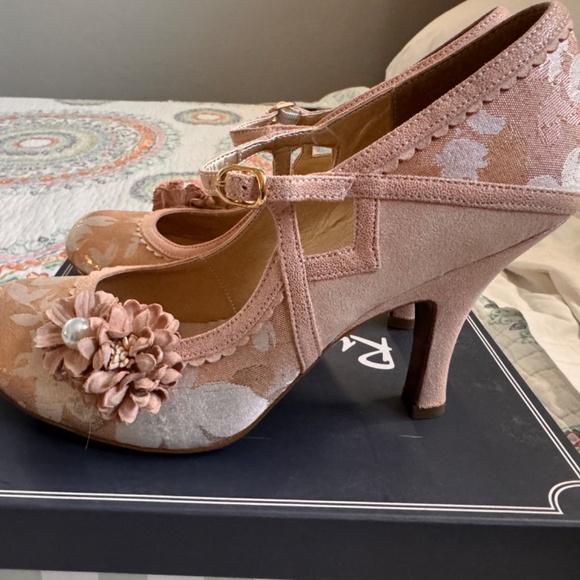 Ruby Shoo "Yasmin" Rose Gold Heels size US 10, UK 41 - Picture 4 of 7